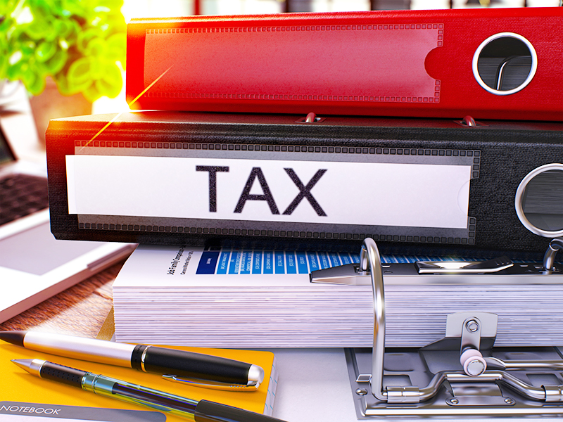 Should You File Your Own Taxes or Hire a Tax Professional - Local Tax